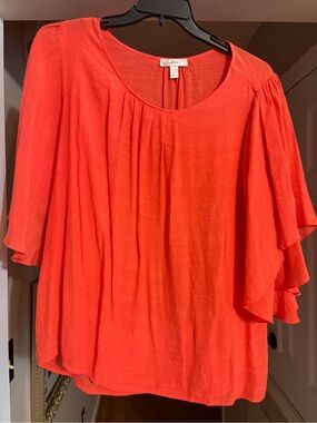 Chelsea28 Women's Coral Flutter Sleeve Blouse. New